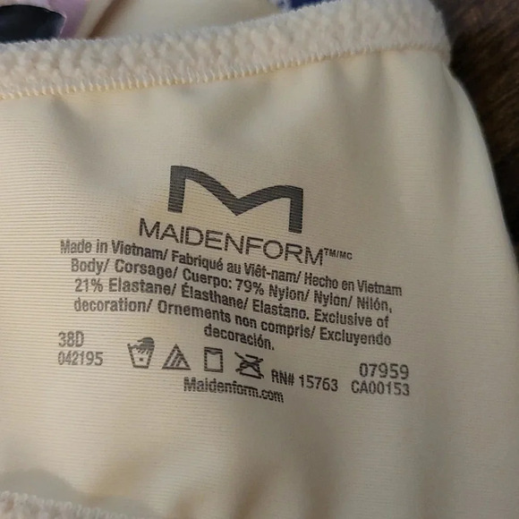 38D Maidenform 7959 One Fabulous Fit Demi Underwire Bra‎ Ivory New with Tags - Picture 8 of 11